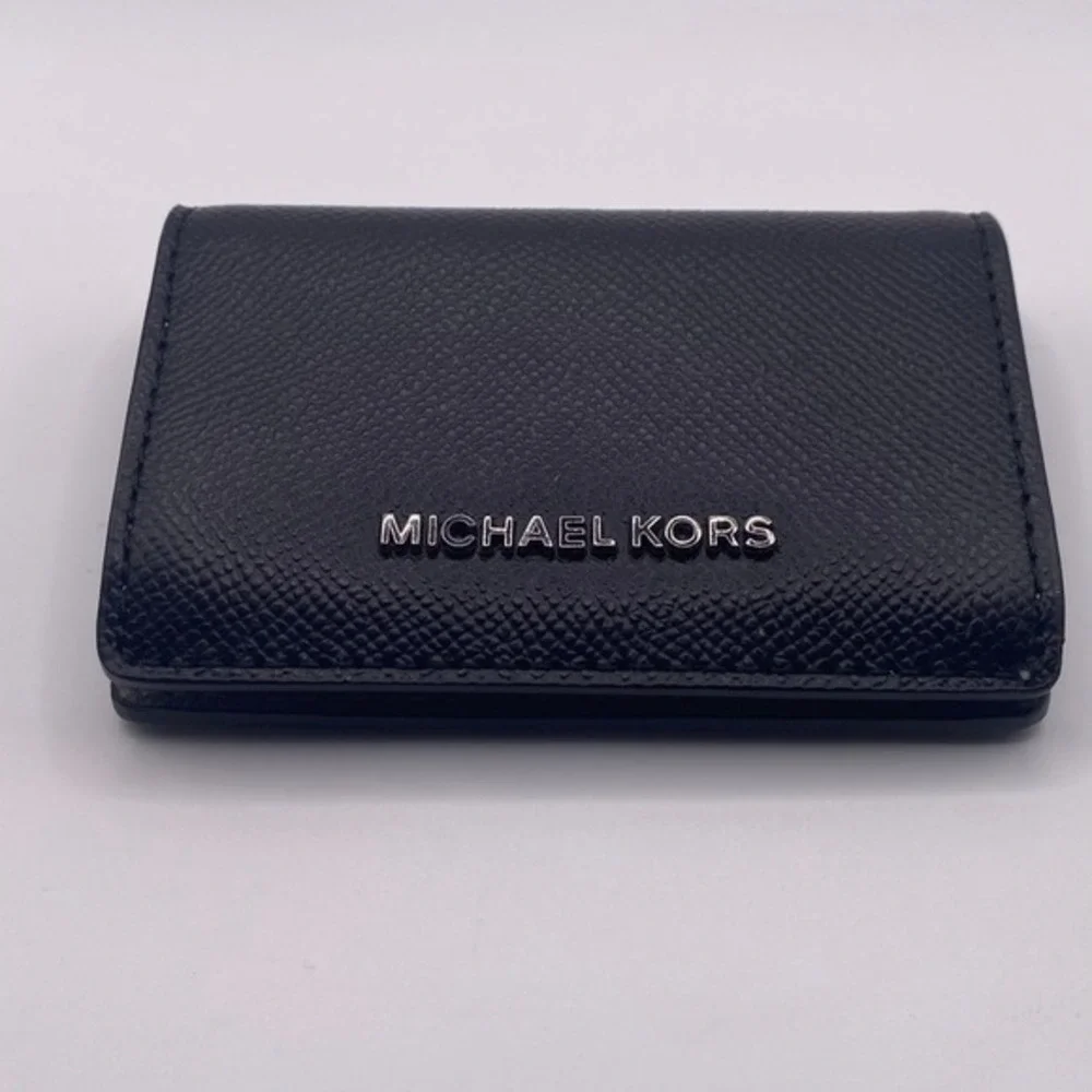 Michael Kors Jet Set Gray Black‎ Flap Card ID Holder